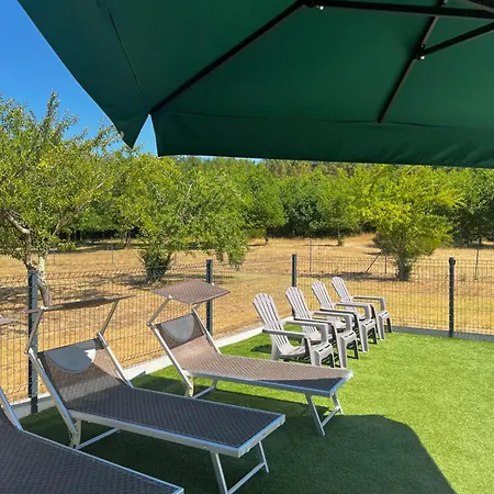 Maison d'hôtes Domaine De La Nouilliere La Breille-les-Pins