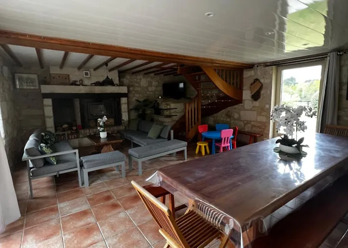 Domaine De La Nouilliere La Breille-les-Pins